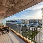 Casa Vermelha Lagos