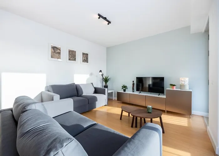 Casa Vermelha Lagos