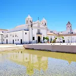 Casa Vermelha Lagos